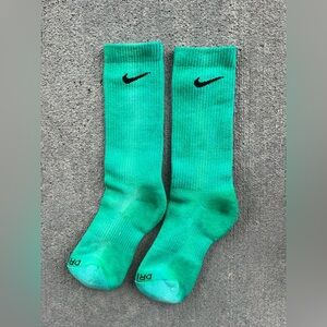 Nike tie dye socks. Green